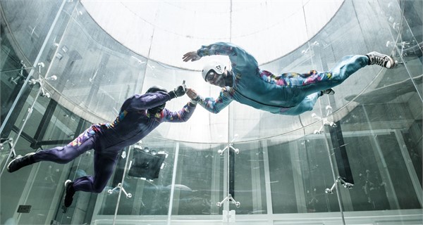 Indoor-Skydiving