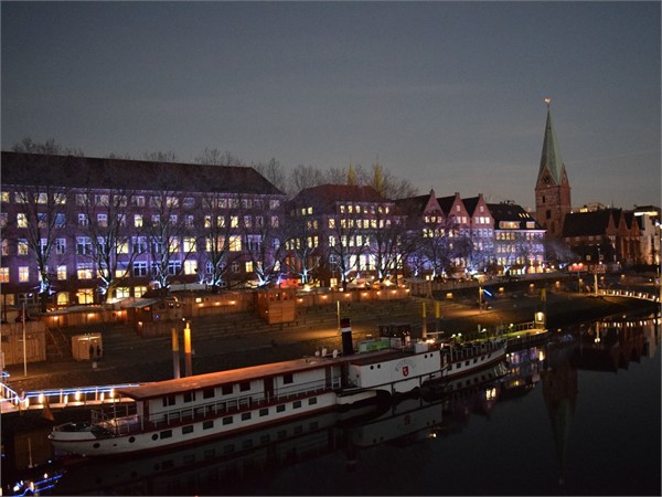 Weihnachtsmarkt an der Schlachte in Bremen